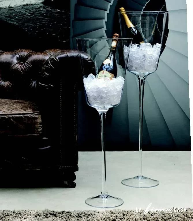 Objects catalogue 35 by Adriani & Rossi in Canada
