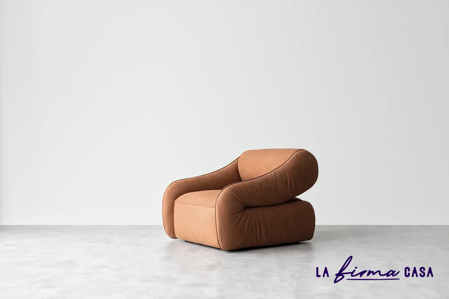 Cloe armchair 2 by Lenzi Home in Canada