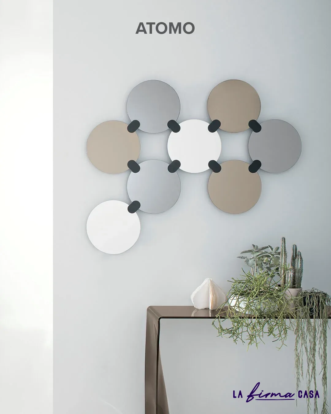 Atomo mirror composition by Target Point in Canada