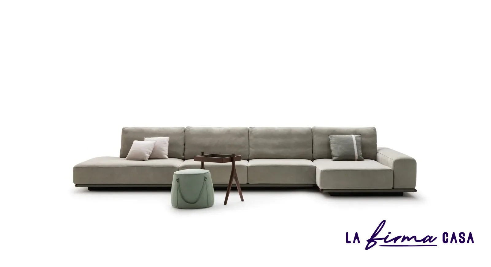 Persival sectional by Ulivi Salotti in Canada
